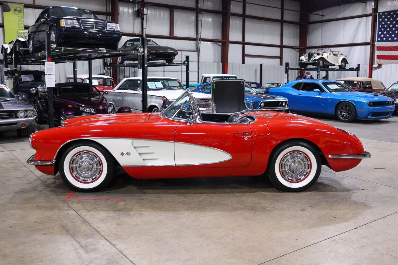 1960 Chevrolet Corvette Convertible photo 2