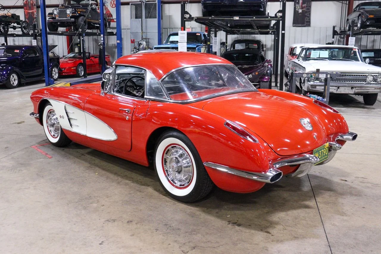 1960 Chevrolet Corvette Convertible photo 11