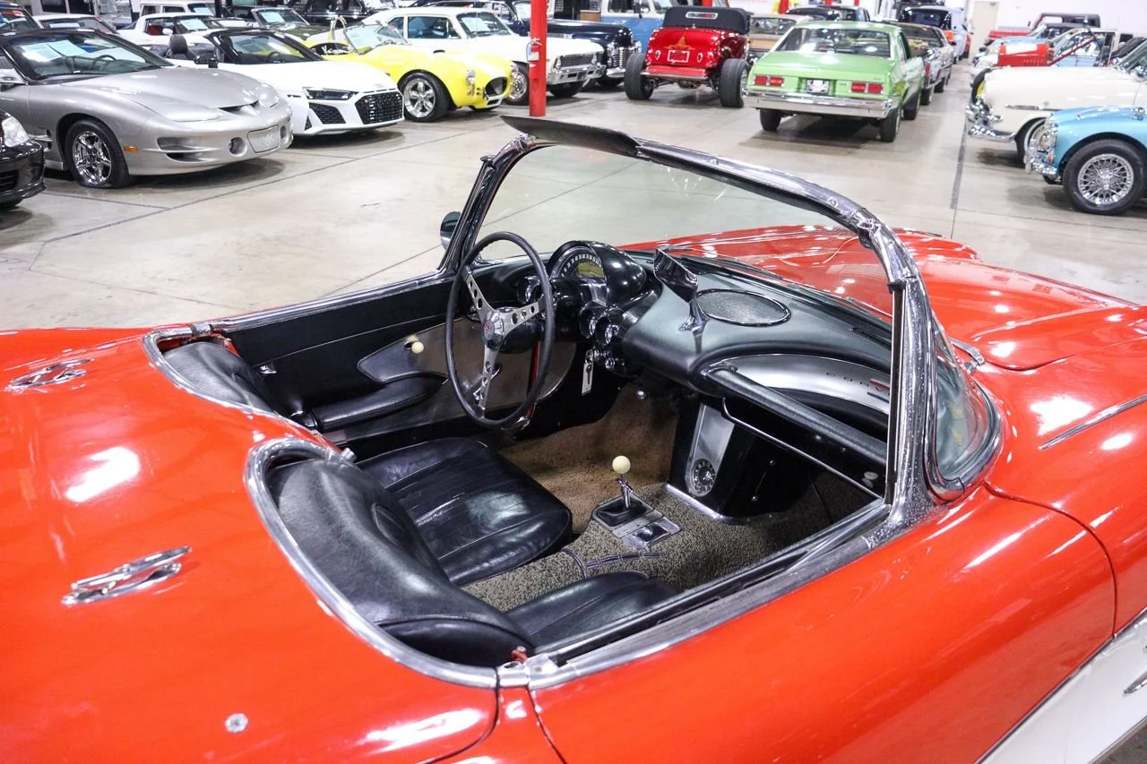1960 Chevrolet Corvette Convertible photo 12