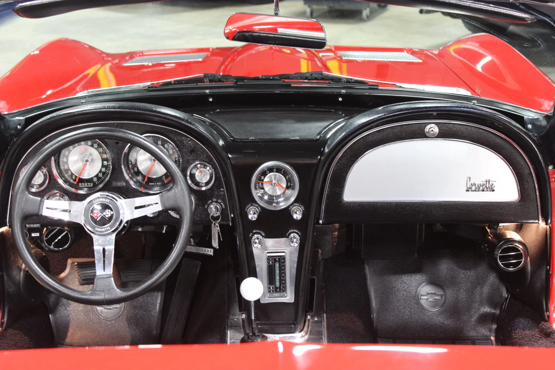 1963 Chevrolet Corvette Stingray photo 13