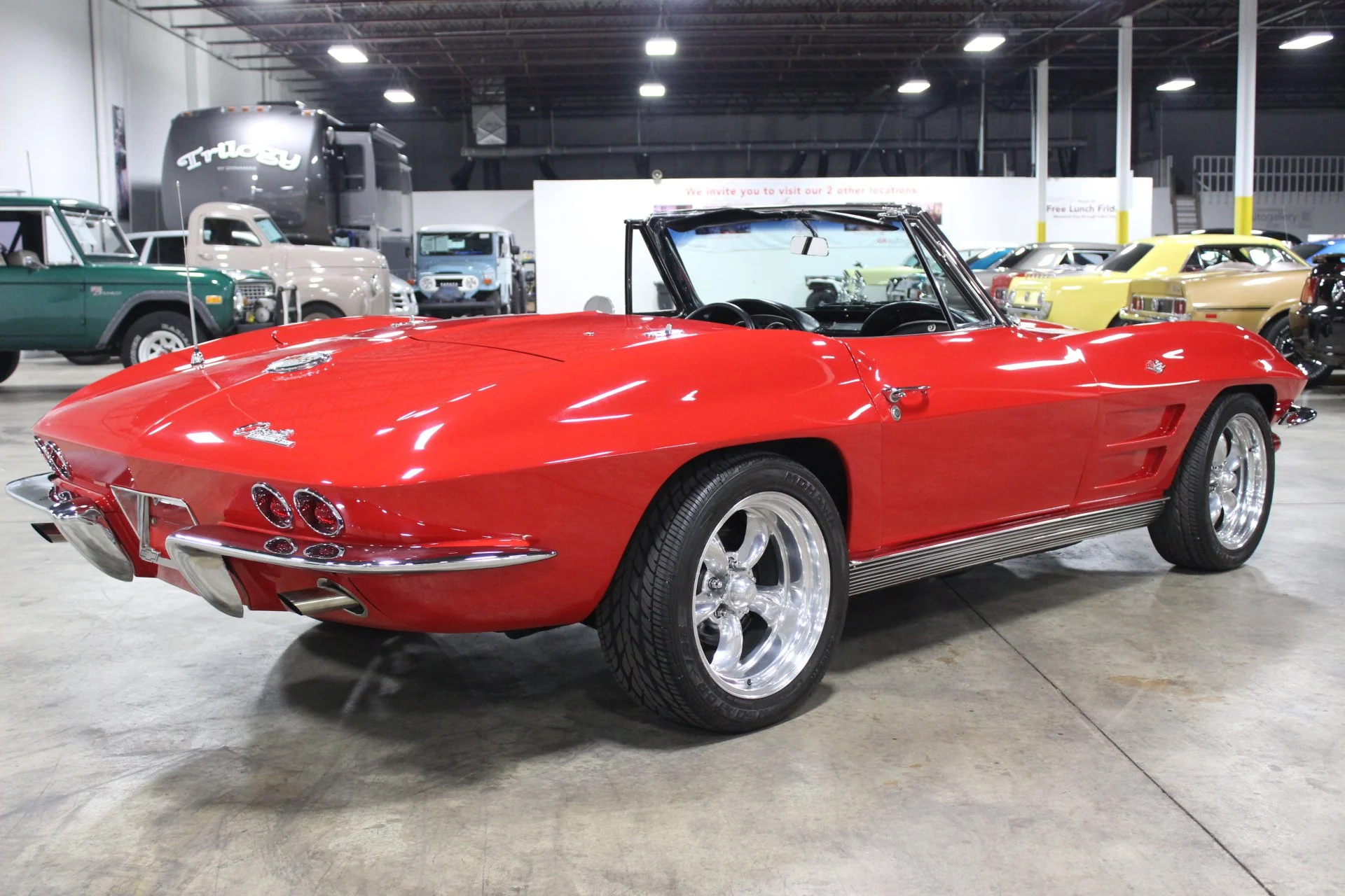 1963 Chevrolet Corvette Stingray photo 5