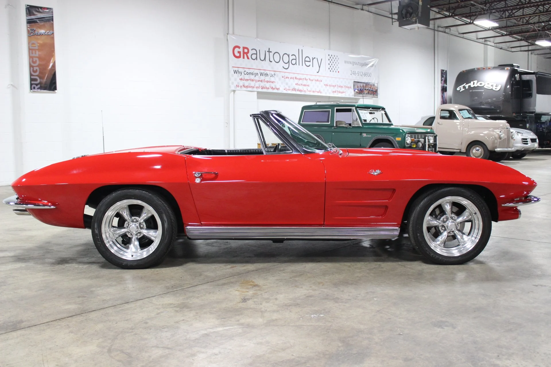 1963 Chevrolet Corvette Stingray photo 6