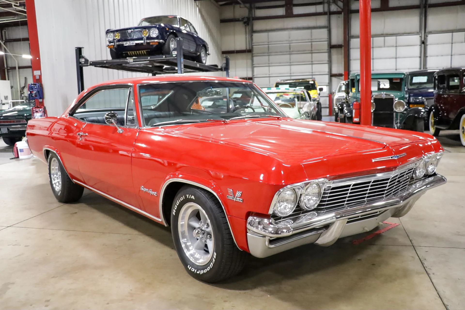 1965 Chevrolet Impala SS photo 9