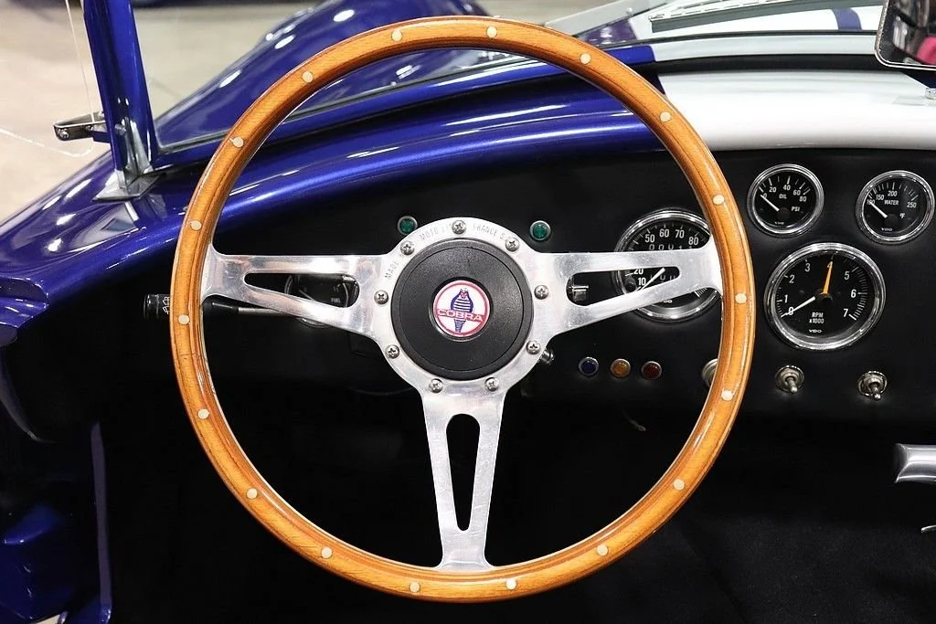 1965 Shelby Cobra (Classic Roadsters replica) photo 11