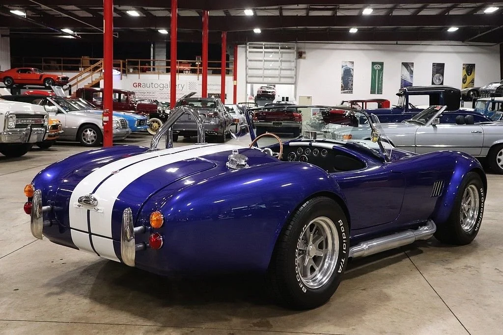 1965 Shelby Cobra (Classic Roadsters replica) photo 5