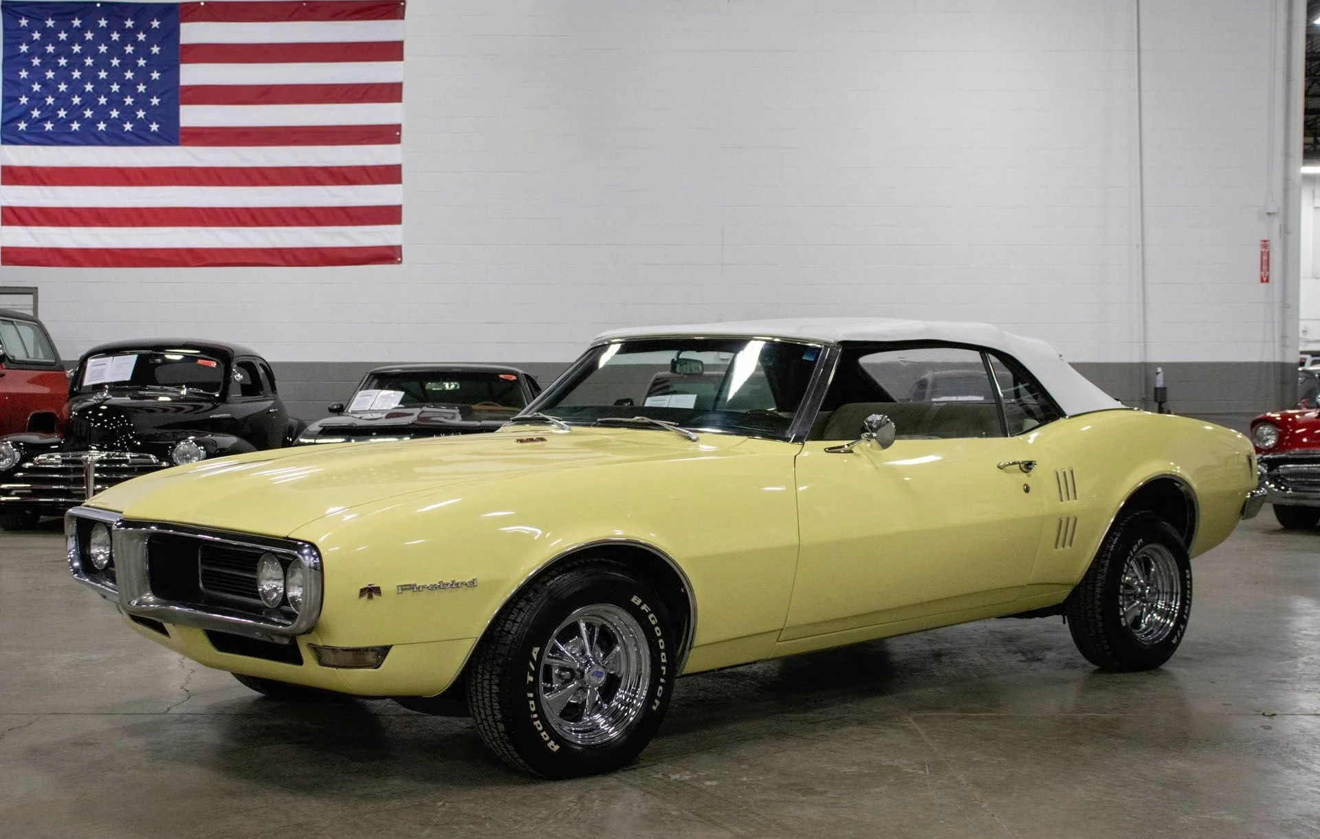 1968 Pontiac Firebird photo 2