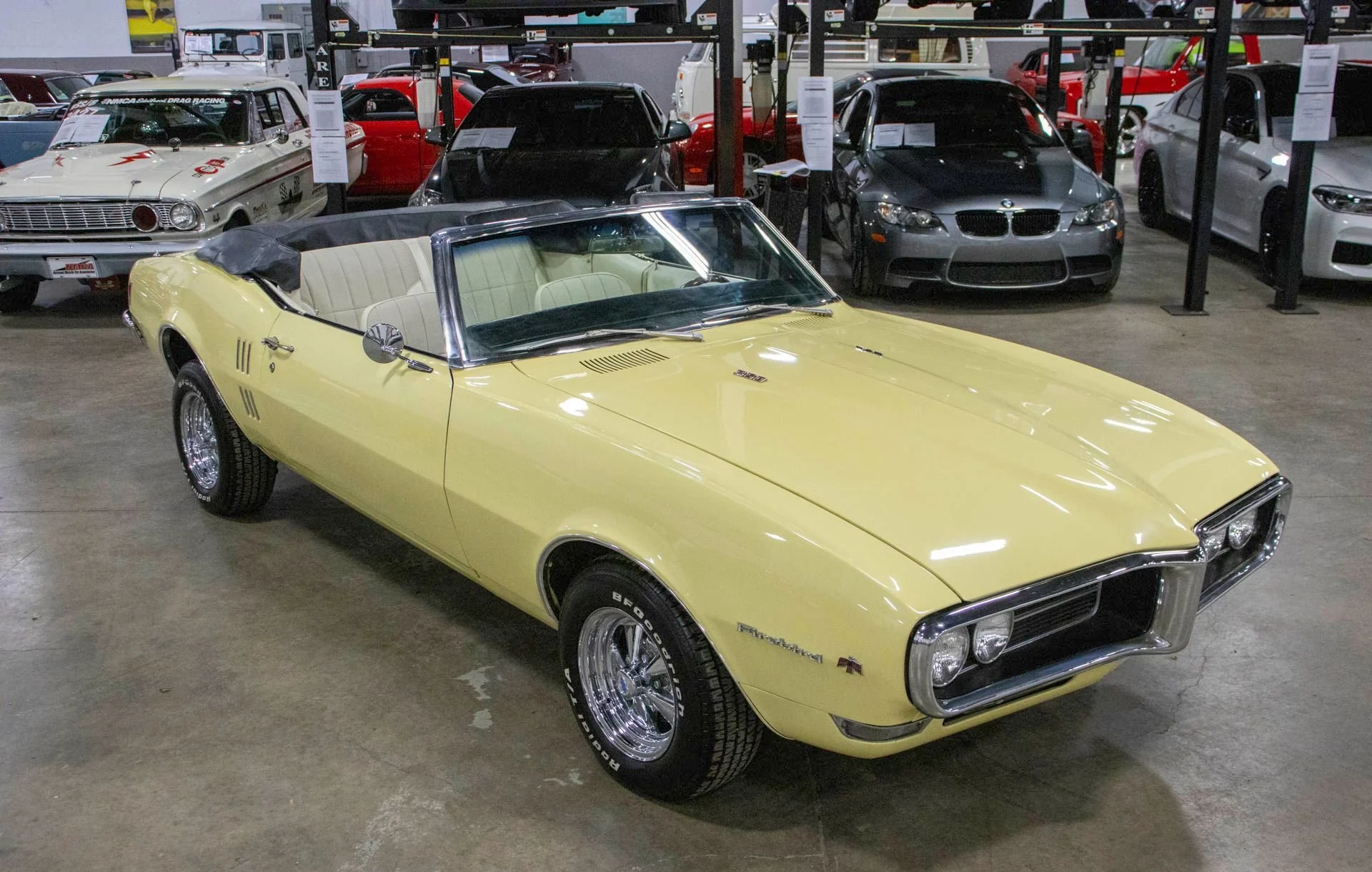 1968 Pontiac Firebird photo 8