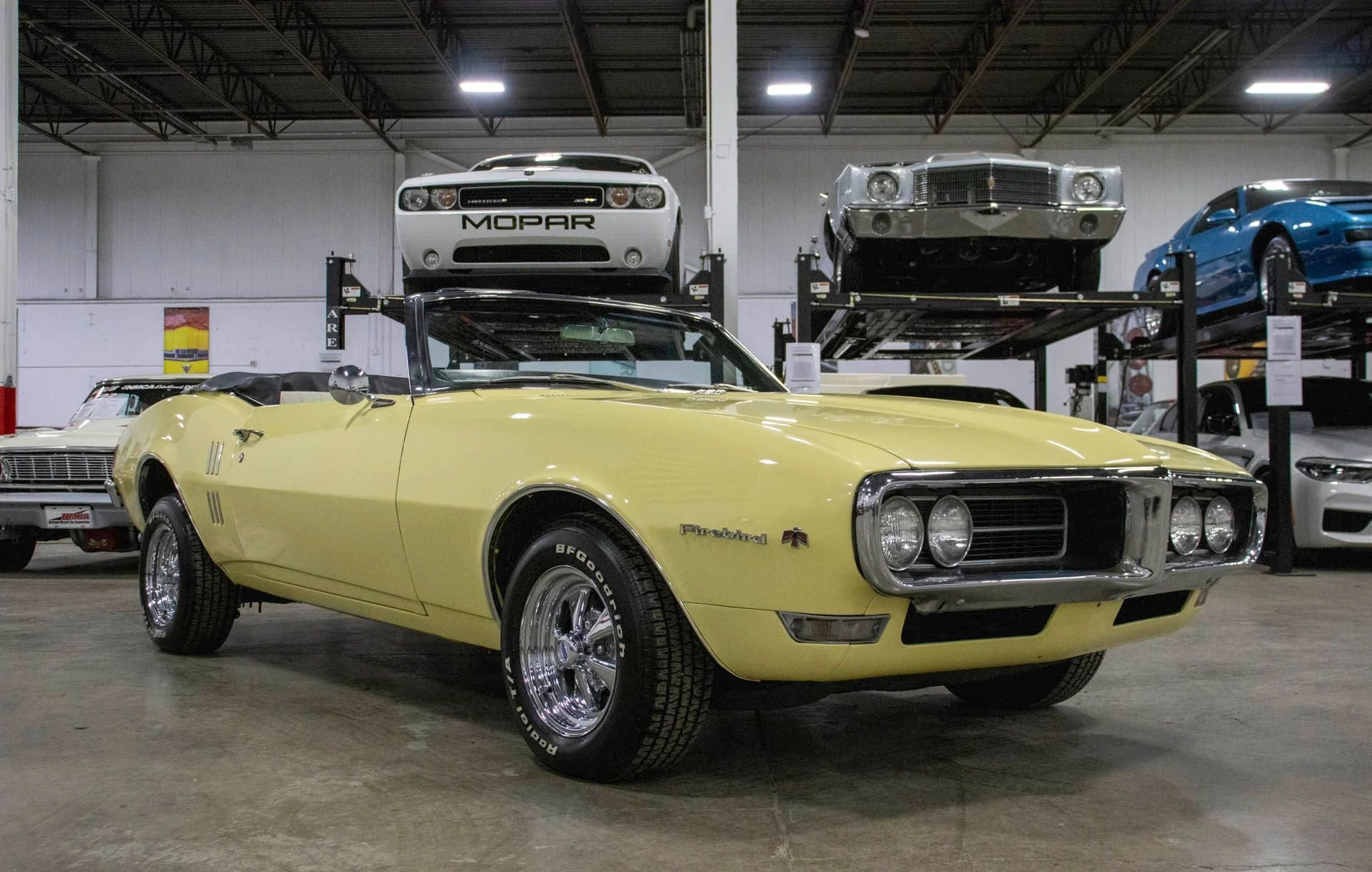 1968 Pontiac Firebird photo 9