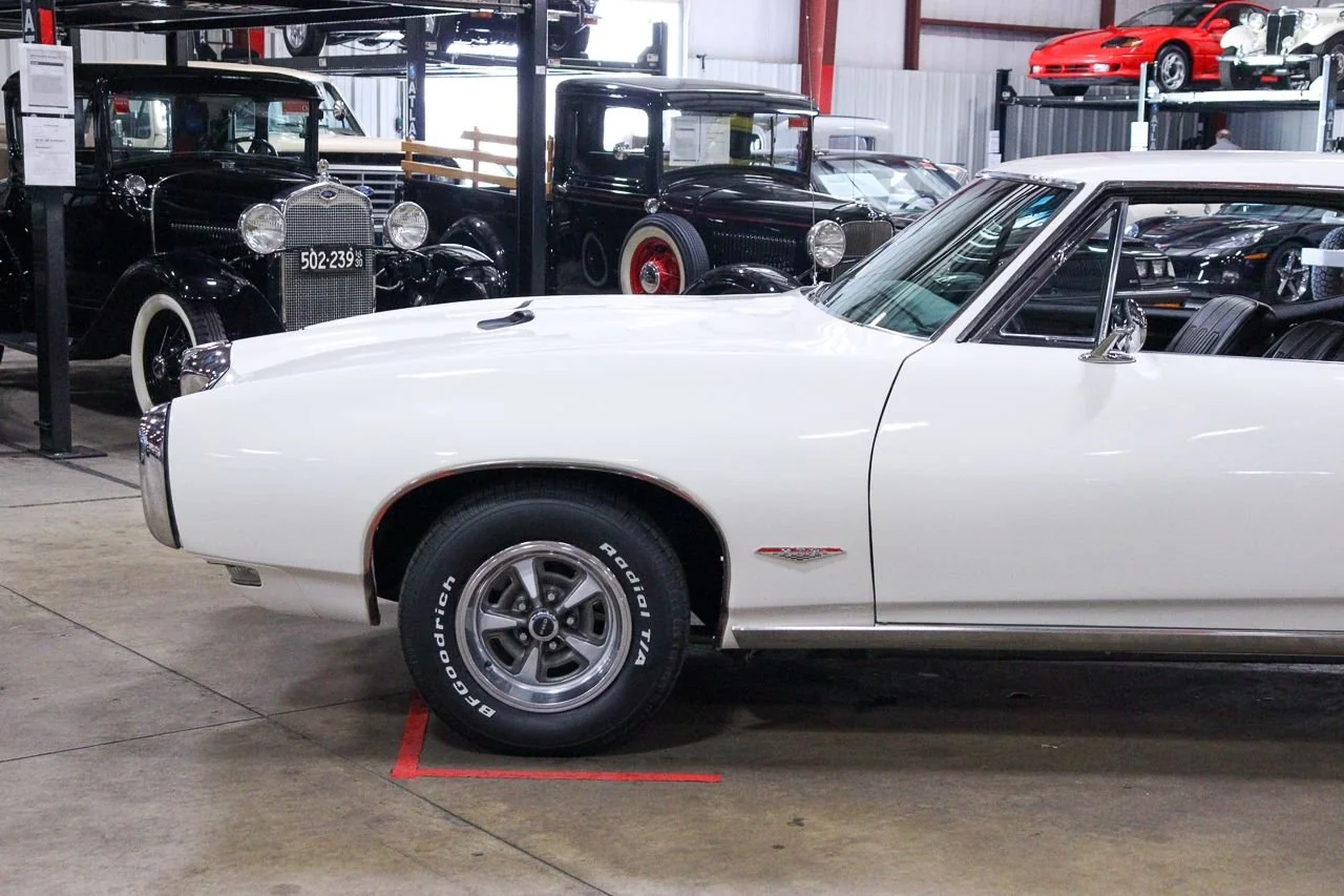 1968 Pontiac GTO photo 2