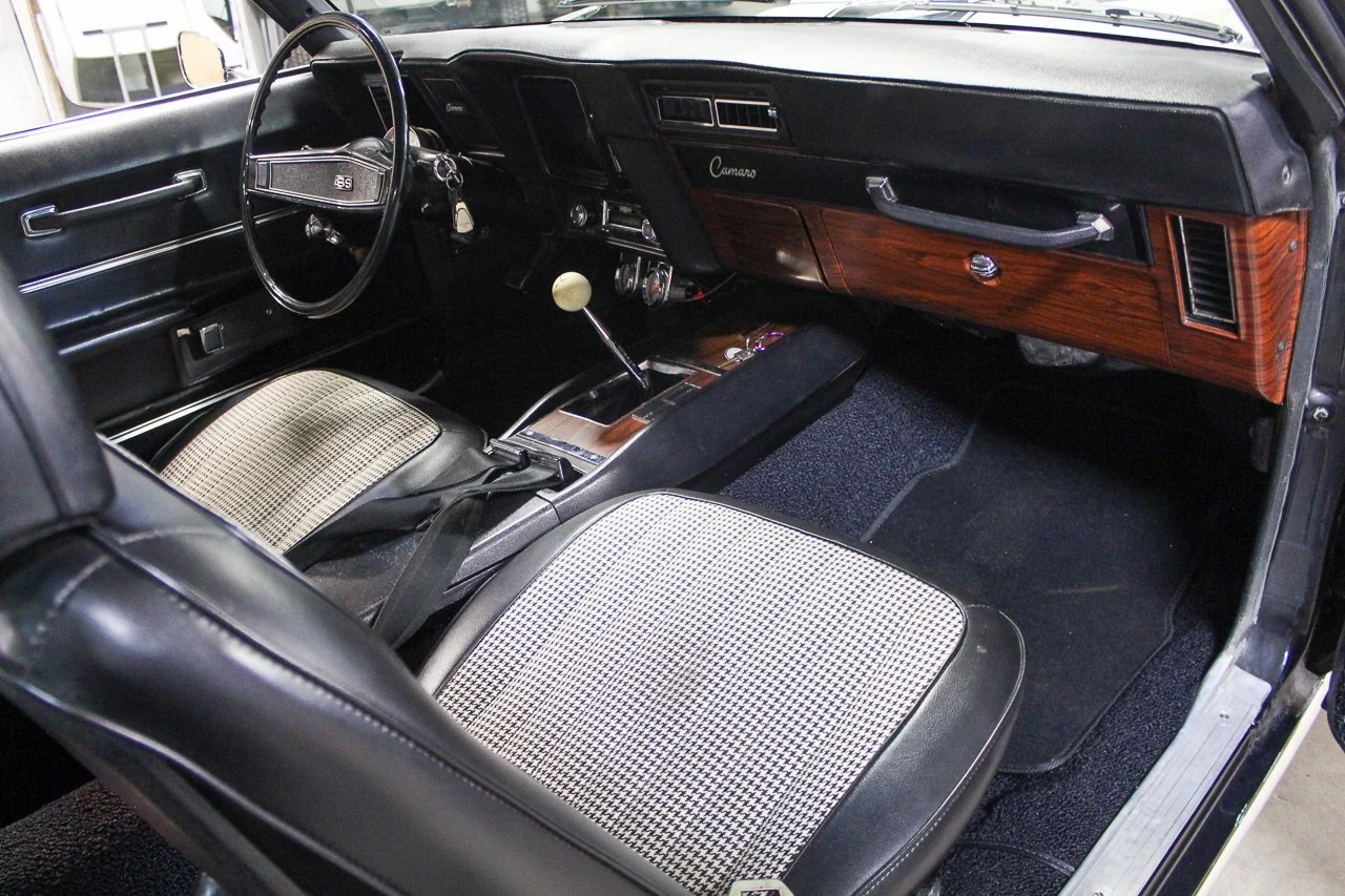1969 Chevrolet Camaro SS photo 13