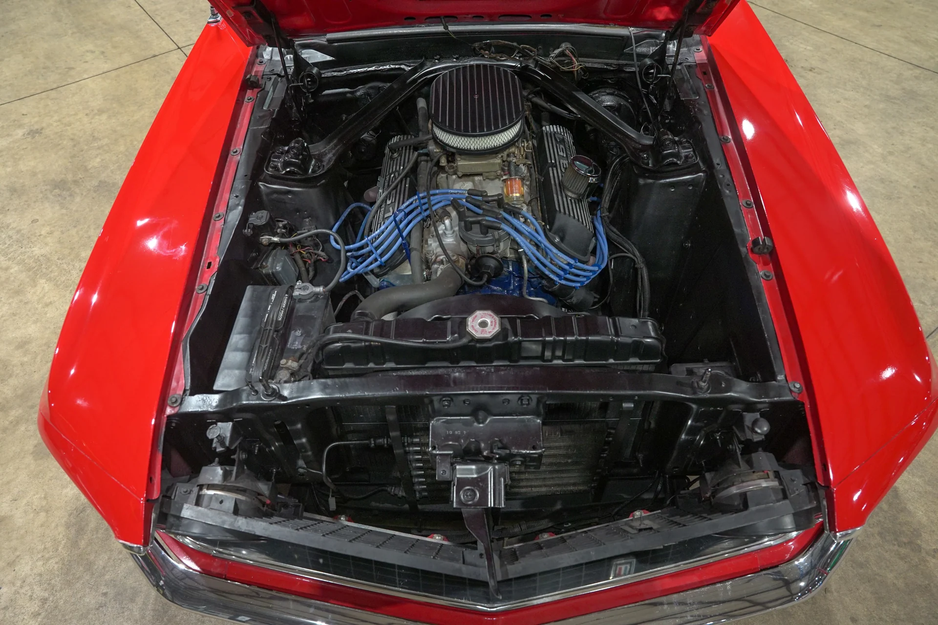 Engine bay of the 1969 Ford Mustang Mach 1