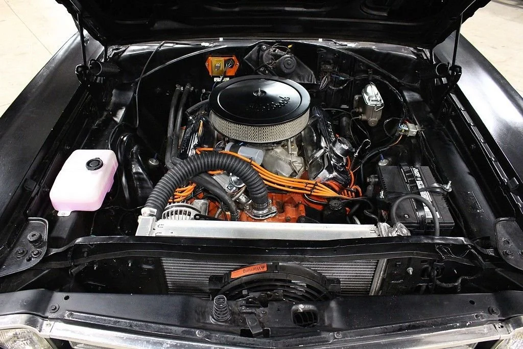 Engine bay of the 1969 Plymouth Roadrunner