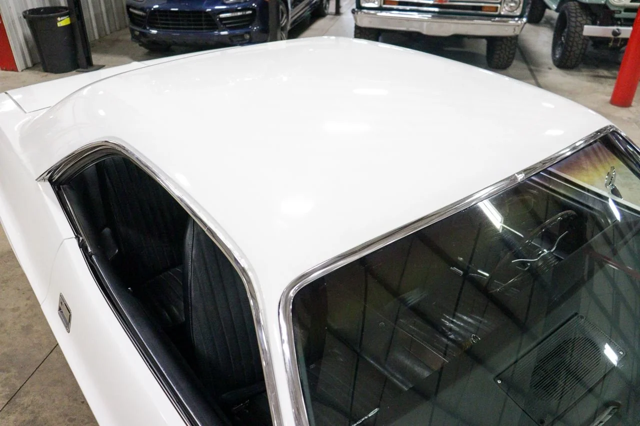 1970 Dodge Challenger photo 10